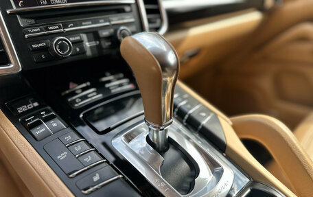 Porsche Cayenne III, 2012 год, 2 270 000 рублей, 17 фотография