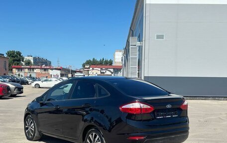 Ford Fiesta, 2015 год, 635 000 рублей, 7 фотография
