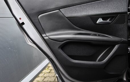 Peugeot 3008 II, 2020 год, 1 799 000 рублей, 13 фотография