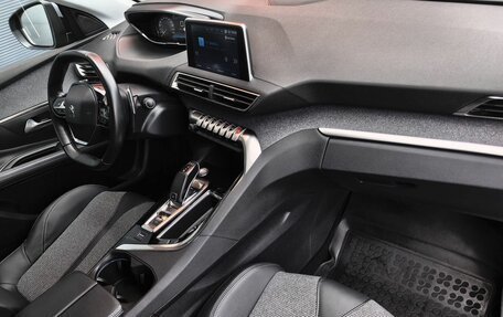 Peugeot 3008 II, 2020 год, 1 799 000 рублей, 10 фотография