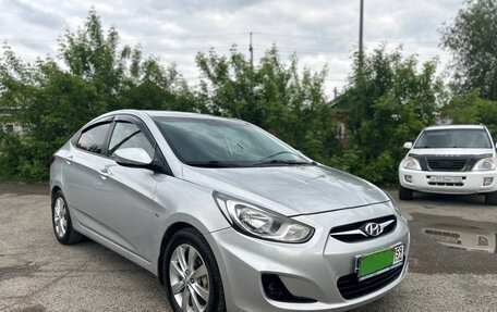 Hyundai Solaris II рестайлинг, 2012 год, 699 000 рублей, 3 фотография