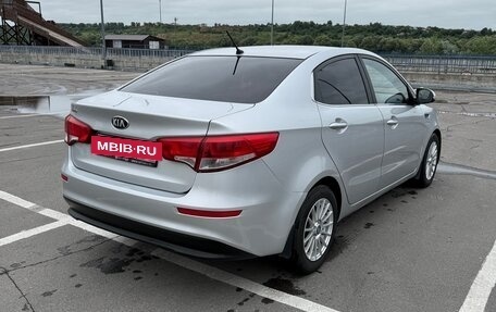 KIA Rio III рестайлинг, 2015 год, 990 000 рублей, 6 фотография