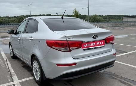 KIA Rio III рестайлинг, 2015 год, 990 000 рублей, 4 фотография