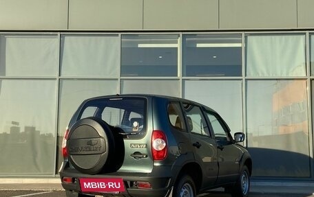 Chevrolet Niva I рестайлинг, 2015 год, 579 000 рублей, 4 фотография