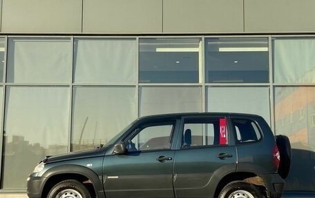 Chevrolet Niva I рестайлинг, 2015 год, 579 000 рублей, 6 фотография
