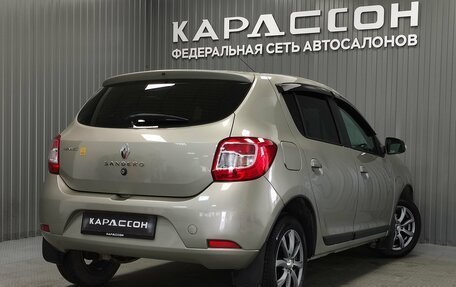 Renault Sandero II рестайлинг, 2016 год, 695 000 рублей, 2 фотография