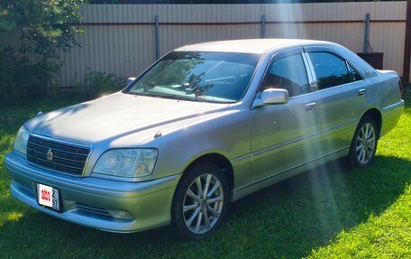 Toyota Crown, 2002 год, 1 300 000 рублей, 1 фотография