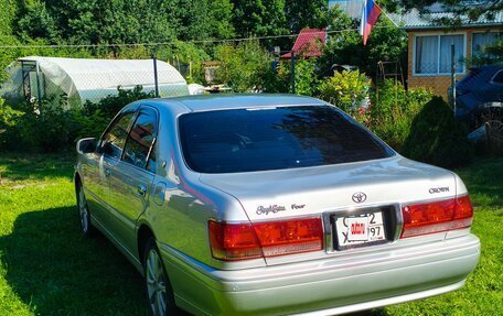 Toyota Crown, 2002 год, 1 300 000 рублей, 8 фотография