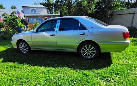 Toyota Crown, 2002 год, 1 300 000 рублей, 13 фотография