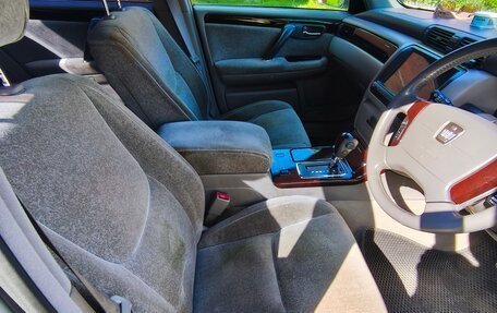 Toyota Crown, 2002 год, 1 300 000 рублей, 27 фотография