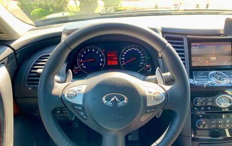Infiniti FX II, 2011 год, 1 600 000 рублей, 14 фотография