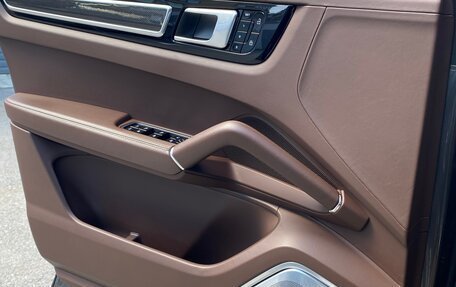 Porsche Cayenne III, 2021 год, 11 000 000 рублей, 14 фотография