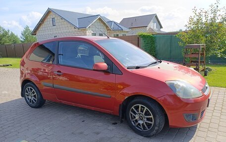 Ford Fiesta, 2007 год, 300 000 рублей, 3 фотография