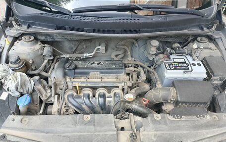 Hyundai Solaris II рестайлинг, 2014 год, 990 000 рублей, 14 фотография