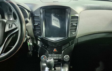 Chevrolet Cruze II, 2011 год, 685 000 рублей, 12 фотография