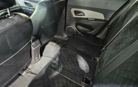 Chevrolet Cruze II, 2011 год, 685 000 рублей, 15 фотография