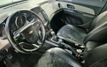 Chevrolet Cruze II, 2011 год, 685 000 рублей, 14 фотография