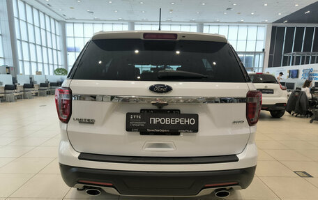 Ford Explorer VI, 2018 год, 3 280 000 рублей, 7 фотография