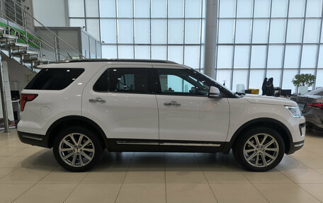 Ford Explorer VI, 2018 год, 3 280 000 рублей, 5 фотография