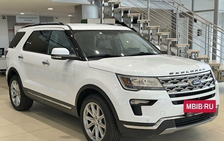 Ford Explorer VI, 2018 год, 3 280 000 рублей, 3 фотография