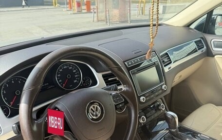 Volkswagen Touareg III, 2015 год, 2 550 000 рублей, 6 фотография