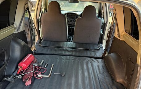 Toyota Probox I, 2002 год, 350 000 рублей, 7 фотография