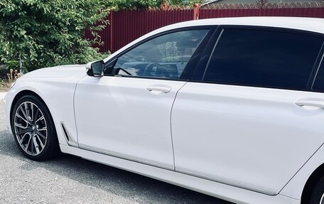 BMW 7 серия, 2016 год, 3 850 000 рублей, 10 фотография
