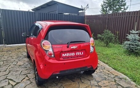 Chevrolet Spark III, 2011 год, 550 000 рублей, 3 фотография