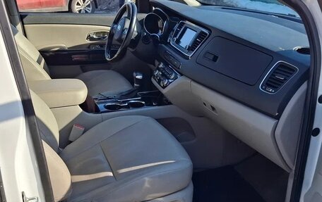 KIA Carnival III, 2019 год, 2 590 000 рублей, 4 фотография