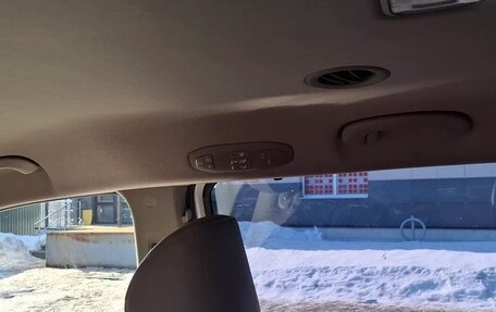 KIA Carnival III, 2019 год, 2 590 000 рублей, 11 фотография