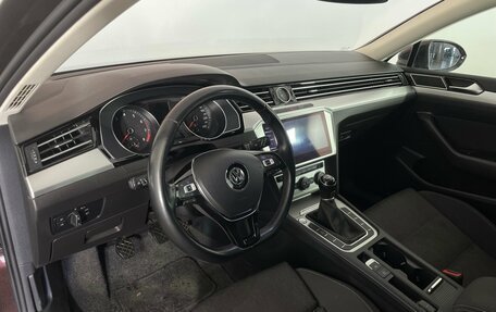 Volkswagen Passat B8 рестайлинг, 2018 год, 1 735 000 рублей, 9 фотография