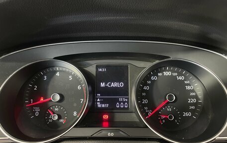 Volkswagen Passat B8 рестайлинг, 2018 год, 1 735 000 рублей, 12 фотография