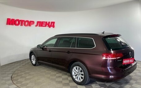 Volkswagen Passat B8 рестайлинг, 2018 год, 1 735 000 рублей, 6 фотография