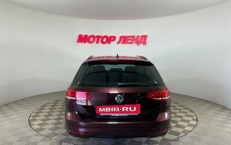 Volkswagen Passat B8 рестайлинг, 2018 год, 1 735 000 рублей, 5 фотография
