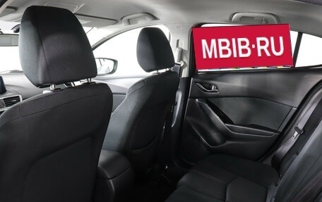 Mazda 3, 2018 год, 1 799 000 рублей, 13 фотография