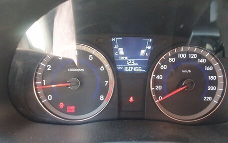 Hyundai Solaris II рестайлинг, 2013 год, 990 000 рублей, 6 фотография