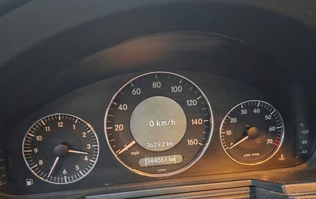 Mercedes-Benz E-Класс, 2005 год, 750 000 рублей, 6 фотография