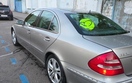 Mercedes-Benz E-Класс, 2005 год, 750 000 рублей, 9 фотография
