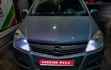 Opel Astra H, 2007 год, 430 000 рублей, 1 фотография