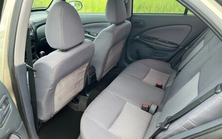 Nissan Almera, 2004 год, 340 000 рублей, 17 фотография