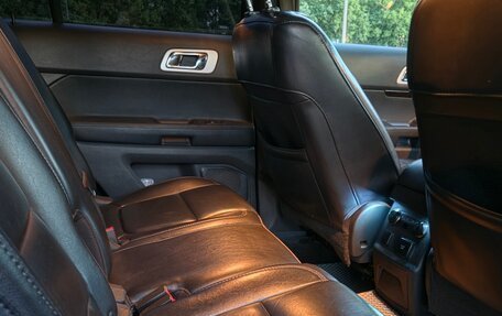 Ford Explorer VI, 2012 год, 2 700 000 рублей, 12 фотография