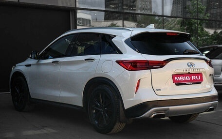 Infiniti QX50 II, 2018 год, 2 600 000 рублей, 7 фотография