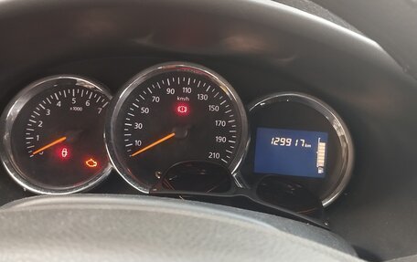 Renault Sandero II рестайлинг, 2014 год, 830 000 рублей, 8 фотография