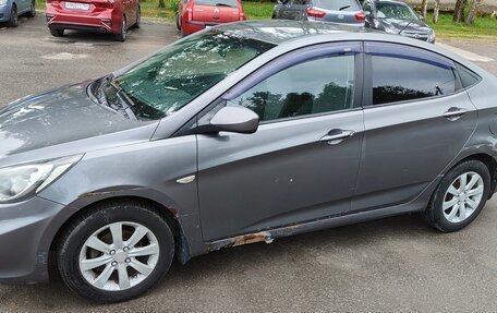 Hyundai Solaris II рестайлинг, 2012 год, 580 000 рублей, 3 фотография