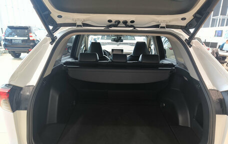 Toyota RAV4, 2021 год, 3 750 000 рублей, 12 фотография