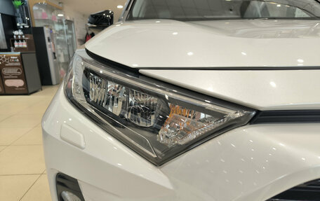 Toyota RAV4, 2021 год, 3 750 000 рублей, 21 фотография