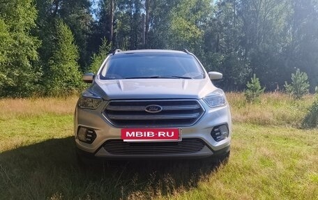 Ford Escape III, 2017 год, 1 600 000 рублей, 1 фотография