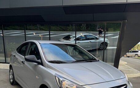 Hyundai Solaris II рестайлинг, 2012 год, 798 000 рублей, 12 фотография
