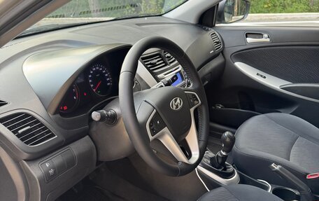 Hyundai Solaris II рестайлинг, 2012 год, 798 000 рублей, 18 фотография
