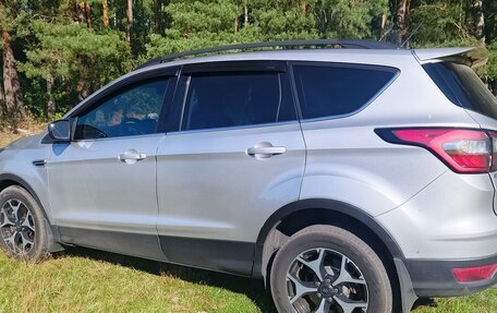 Ford Escape III, 2017 год, 1 600 000 рублей, 4 фотография